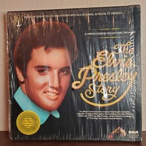 Vintage The Elvis Presley Story 5 Album Set